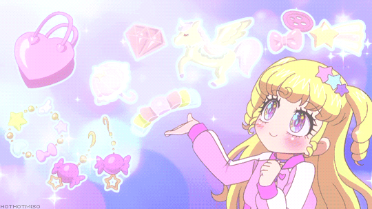 Yumekawa Yui from Pripara talking about cute accessories!